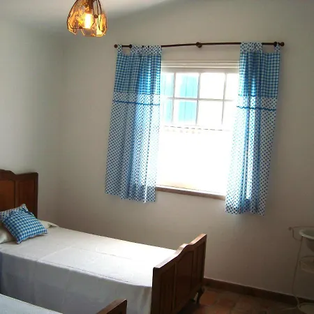 Monte Do Roupinha Holiday home *